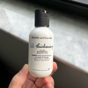 5 for $25🌴 Bumble and Bumble thickening Shampoo